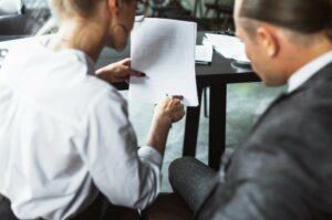 Prospection digitale vs prospection physique